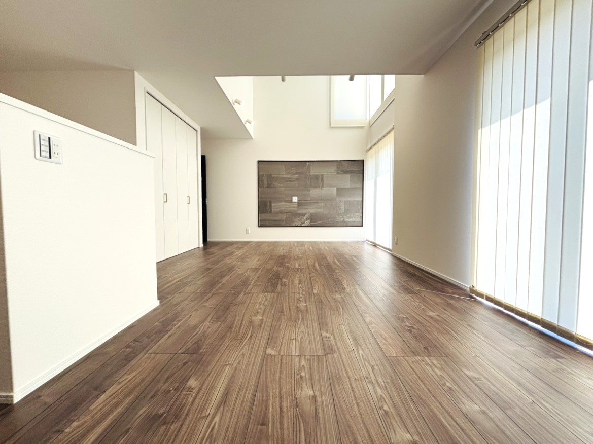 延床139.40㎡ 吹き抜けリビングと回遊動線で叶える快適な住まい